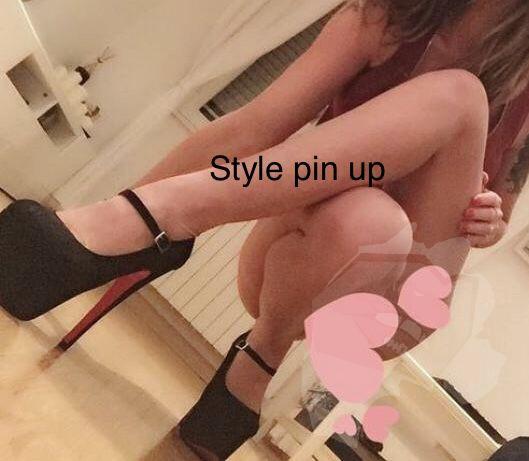 STYLE PIN UP 3