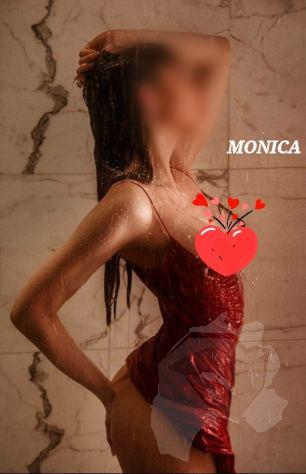 Monica 1